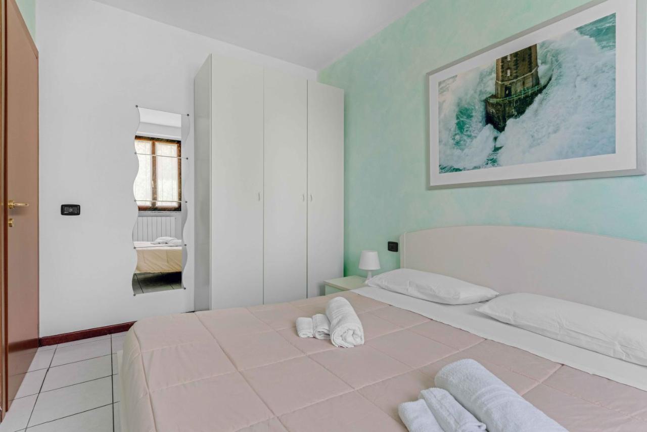 -Piscina E Parcheggio- Casa A Pochi Passi Dal Lago Padenghe sul Garda Exteriör bild