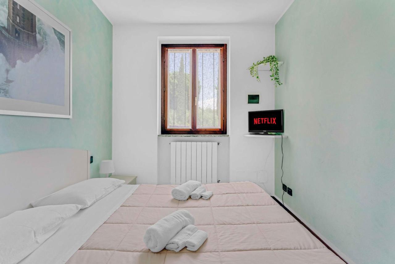 -Piscina E Parcheggio- Casa A Pochi Passi Dal Lago Padenghe sul Garda Exteriör bild